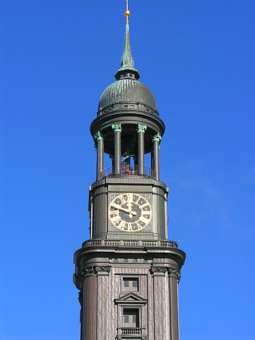 St. Michaelis Kirche - Turm Fotos