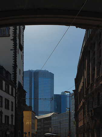 Fotos Dresdner Bank von Seufzerbrücke aus