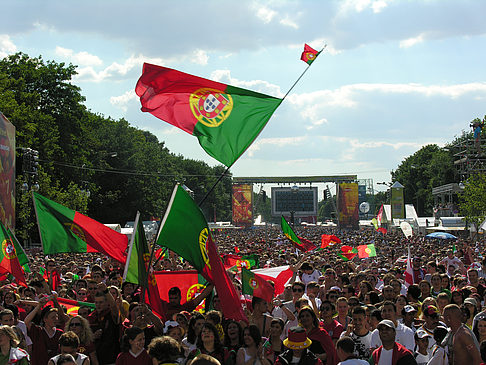 Fotos Blick Richtung Siegessäule - England Portugal