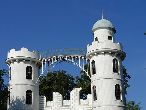 Foto Schloss auf der Pfaueninsel