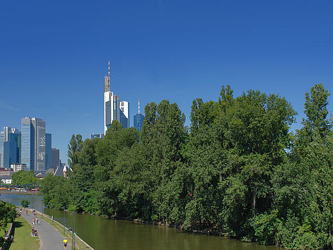 Fotos spitze vom commerzbanktower | Frankfurt am Main