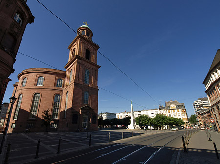 Fotos Paulskirche mit Straße | Frankfurt am Main