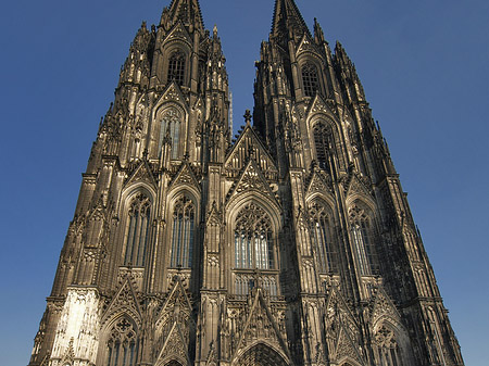 Westfassade des Kölner Doms Fotos