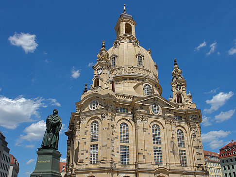 Frauenkirche und Lutherdenkmal Fotos